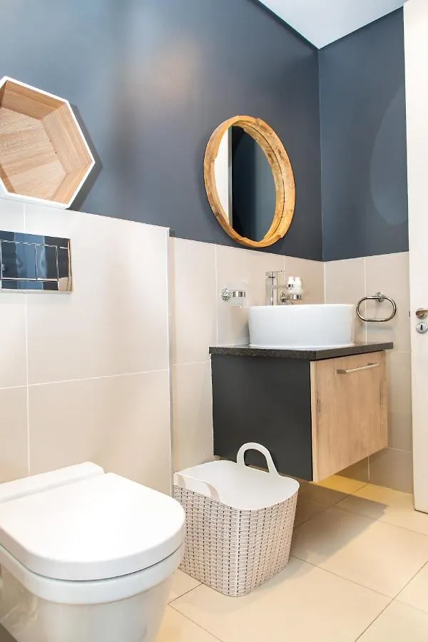 Modern Beachfront 2 Bed Apartment 144 Eden On The Bay, Blouberg, Cape Town Bloubergstrand South Africa