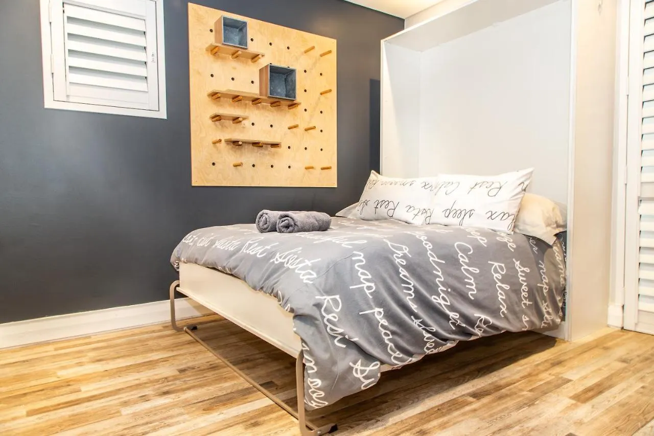 Modern Beachfront 2 Bed Apartment 144 Eden On The Bay, Blouberg, Cape Town Bloubergstrand