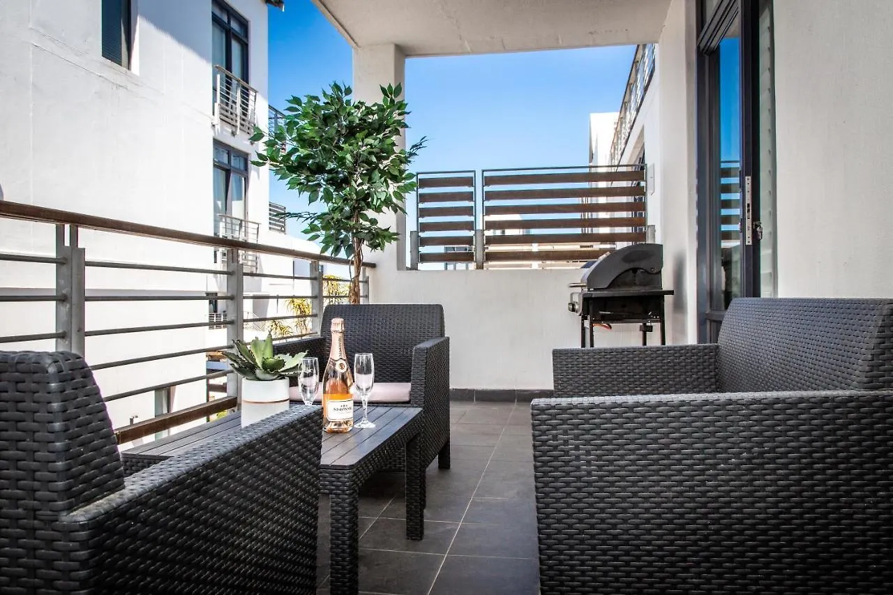 Modern Beachfront 2 Bed Apartment 144 Eden On The Bay, Blouberg, Cape Town Bloubergstrand 0*,  South Africa