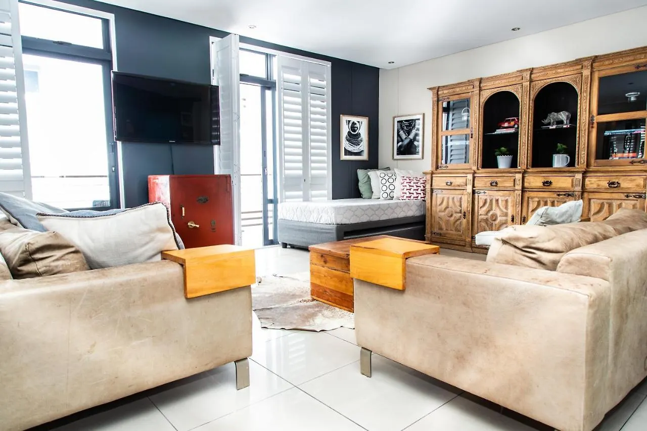 Modern Beachfront 2 Bed Apartment 144 Eden On The Bay, Blouberg, Cape Town Bloubergstrand